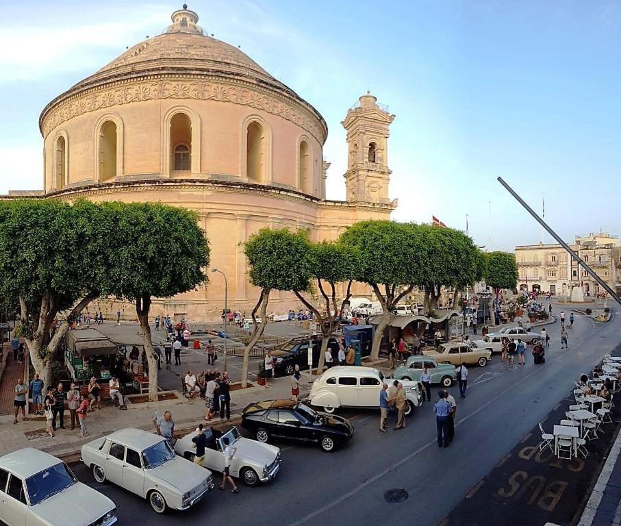 Tafernine Studio In The Heart Of Mosta Exterior photo