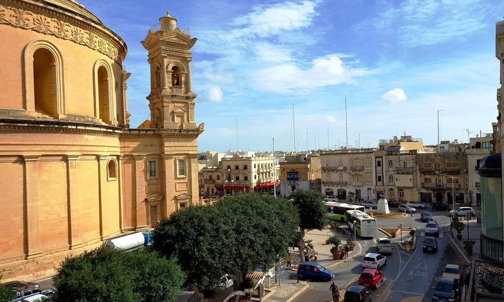 Tafernine Studio In The Heart Of Mosta Exterior photo